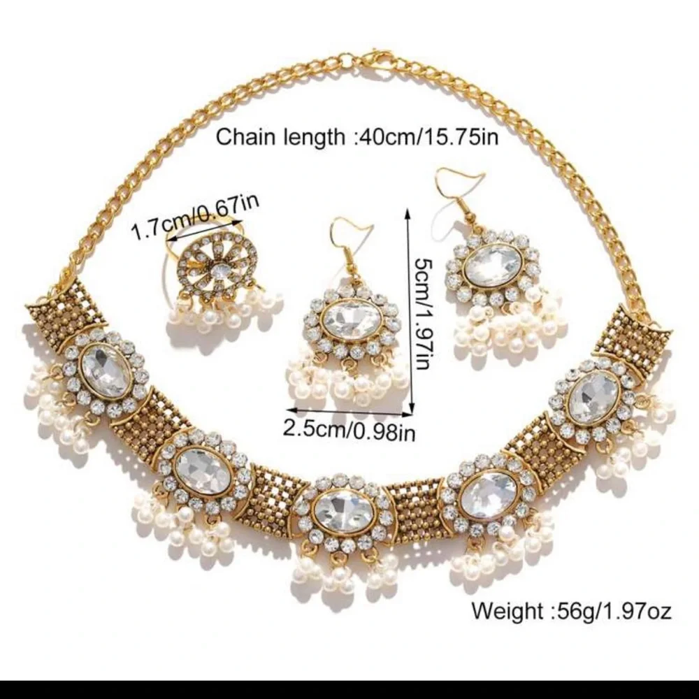 Matching necklace with earrings and ring - Picture 2 of 3